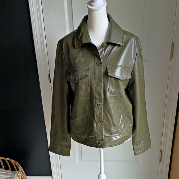 NWOT! CHICO'S OLIVE GREEN 2 POCKET JACKET - Picture 5 of 6